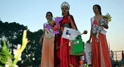 Noem� West, la m�s bella de las flores