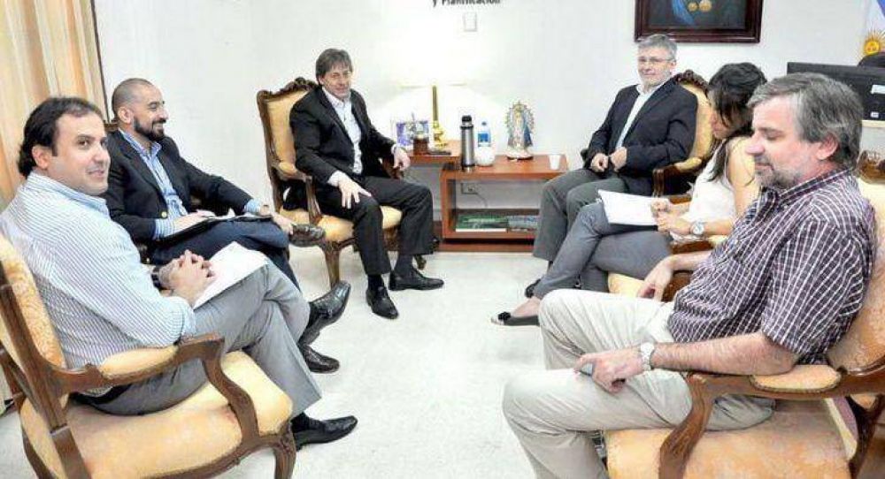 Coordinan acciones para mejorar la situaci�n hidr�ca pluvial