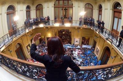 Cristina recibi� el alta y har� reposo unos d�as antes de retomar su agenda