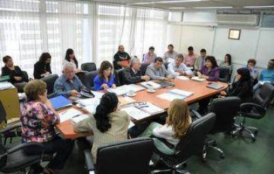 Reforma de la 4044: buscan separar las cajas para no afectar a la obra social