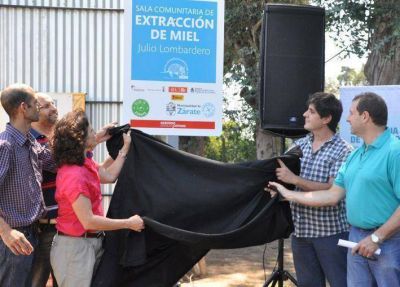 EL TAT�: SE INAUGUR� LA SALA DE EXTRACCI�N DE MIEL PARA LA REGI�N