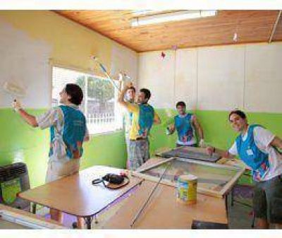 Voluntariado de Ternium en la EEP 34 y EES 7  
