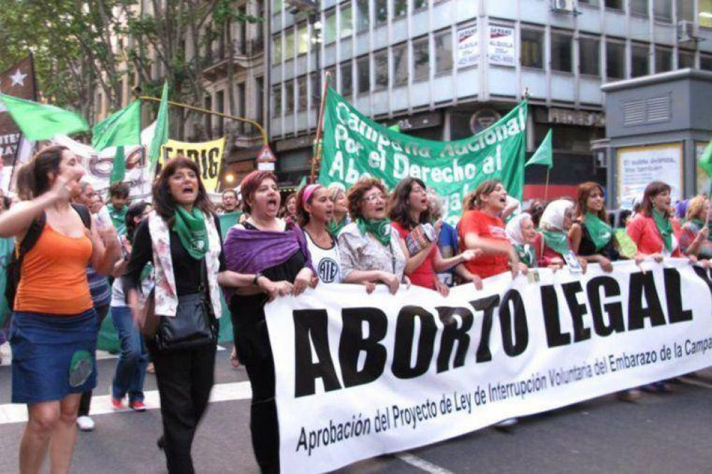 Con o sin la ley, en Santa Fe las mujeres abortan