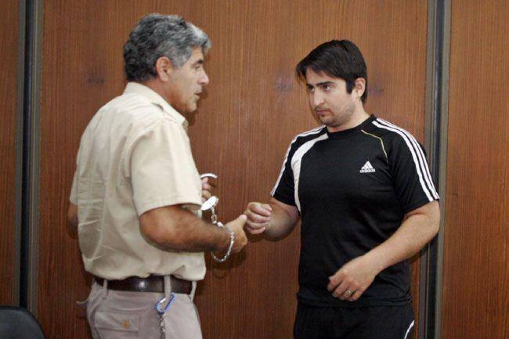 Comienza el juicio por el homicidio de Cl�ster