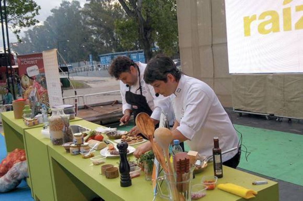 Comodoro Rivadavia presentó su gastronomía en el Festival Raíz 2014