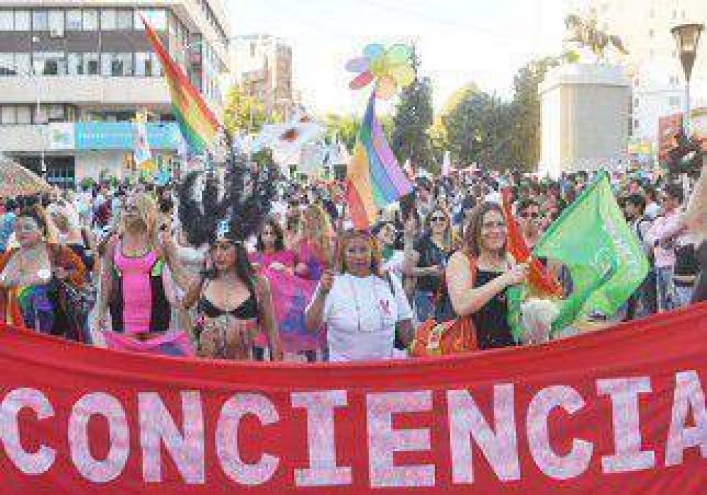 La marcha del orgullo gay celebr y reivindic derechos 