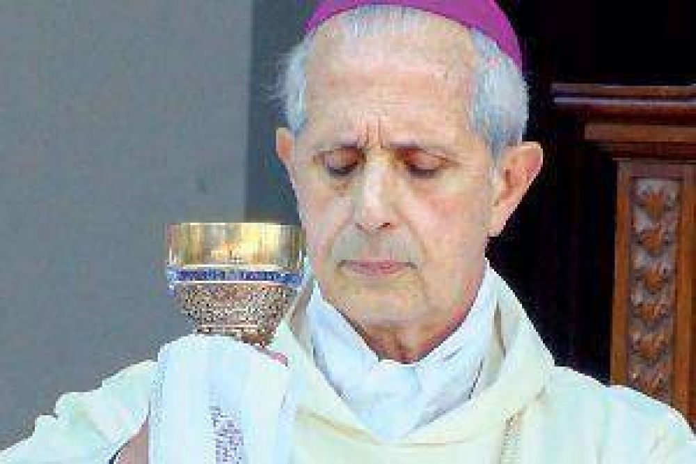 El arzobispo de Buenos Aires celebró misa por Mama Antula