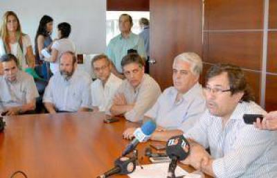Gioja ayudar� a vi�ateros a cambiar fecha de vinos