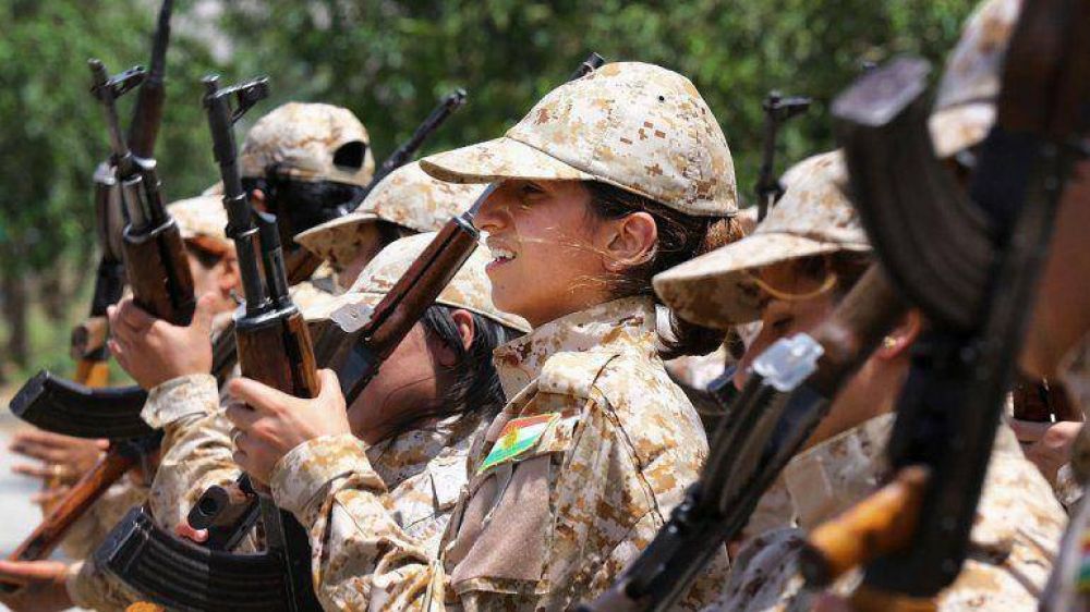 Desaf�o al ISIS: los kurdos sirios proclamaron la igualdad entre los hombres y las mujeres