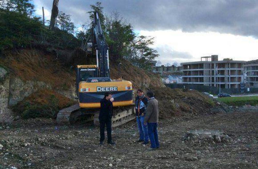 Comenz� la construcci�n del nuevo puente del R�o Pipo