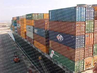 Se acent�a la escasez de productos por las trabas a las importaciones 