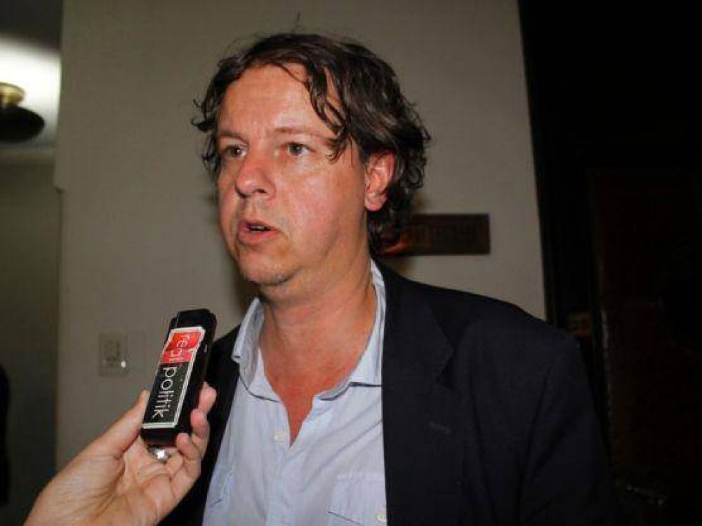 Cristian Castillo: �El kirchnerismo es parte de este nuevo consenso derechista�