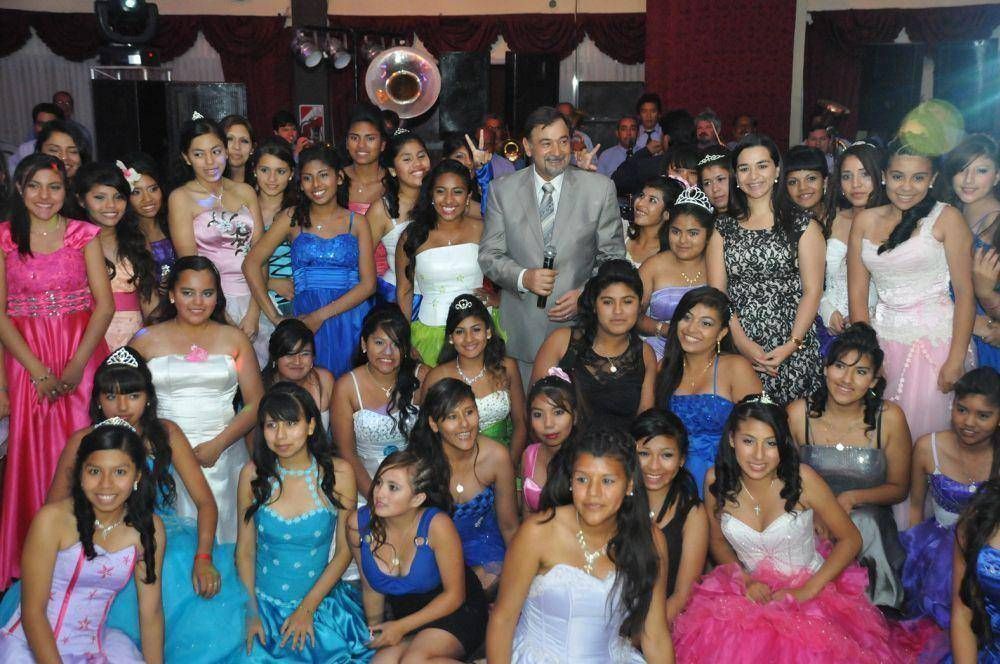 105 quincea�eras de Salta tuvieron su fiesta