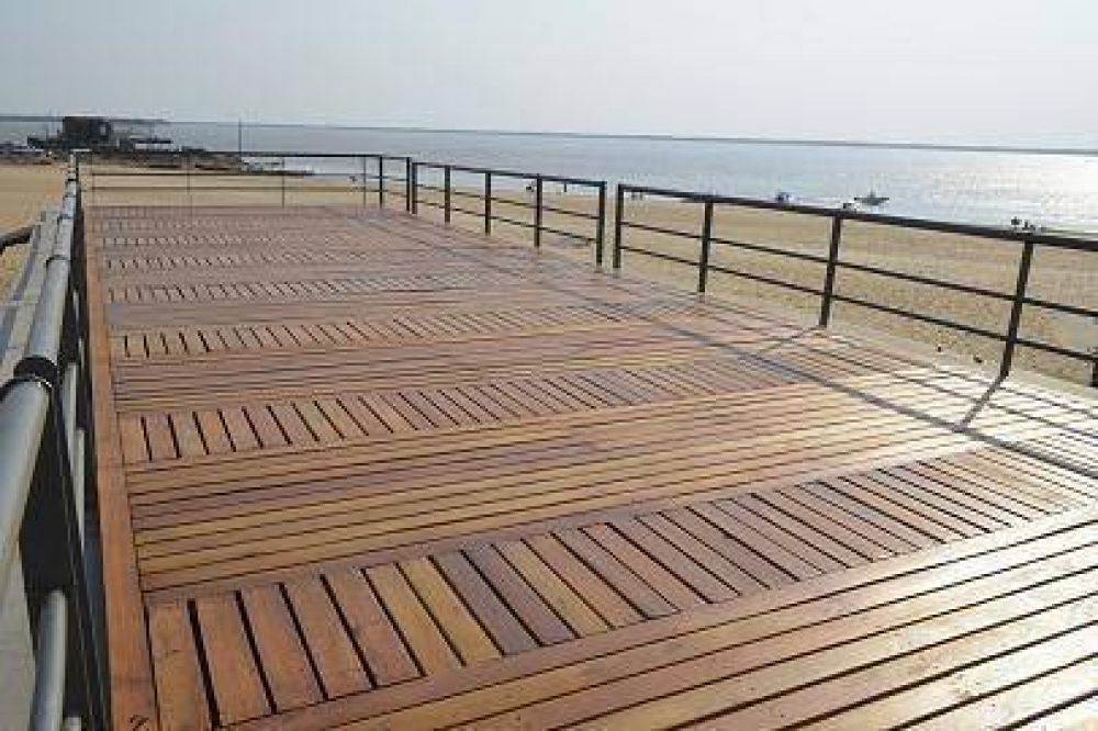El Municipio avanza con nuevas obras de infraestructura en la playa Islas Malvinas