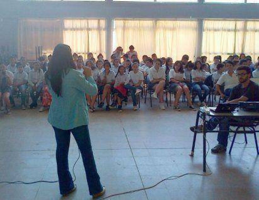 Comenzaron charlas con estudiantes sobre Bullying y violencia