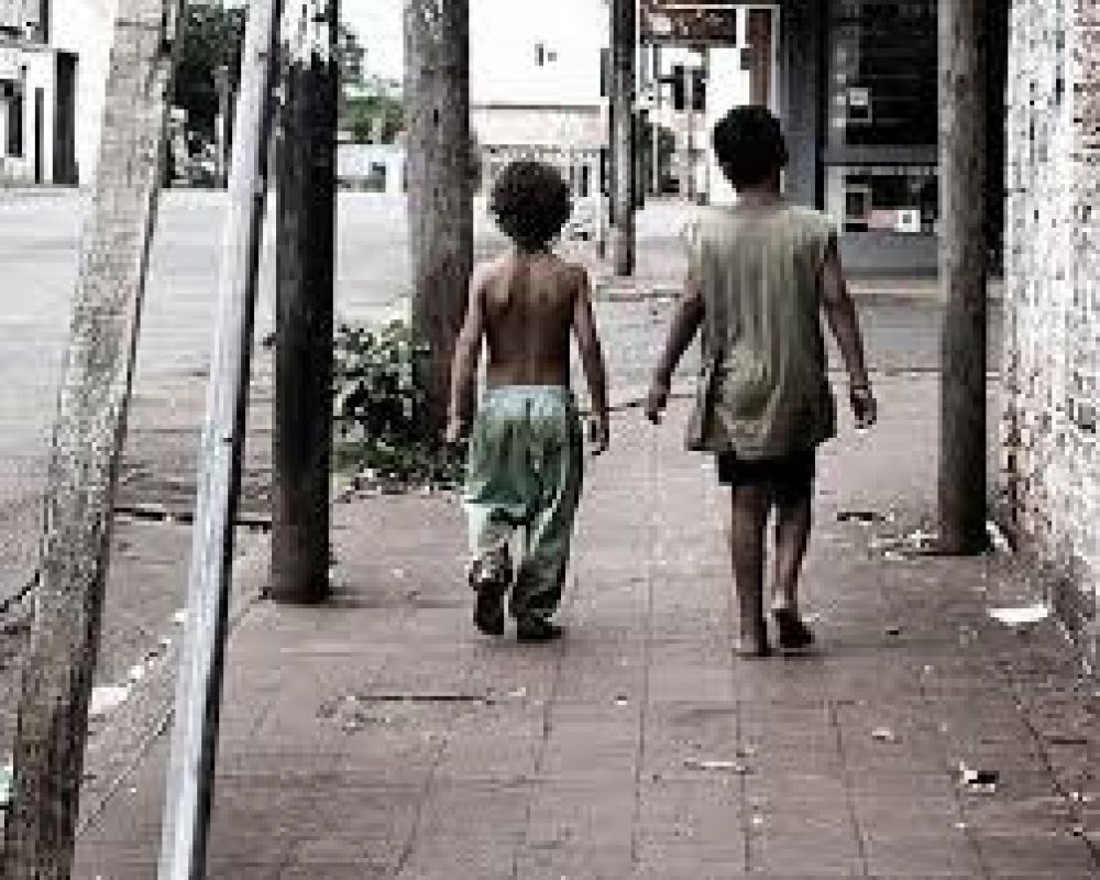 Presentan proyecto de ley sobre familias transitorias para ni�os sin cuidados parentales