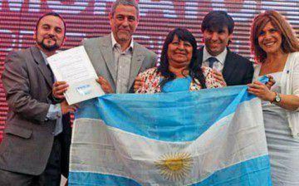 Ferraresi y Bossio abrieron la moratoria previsional para 200 jubilados	