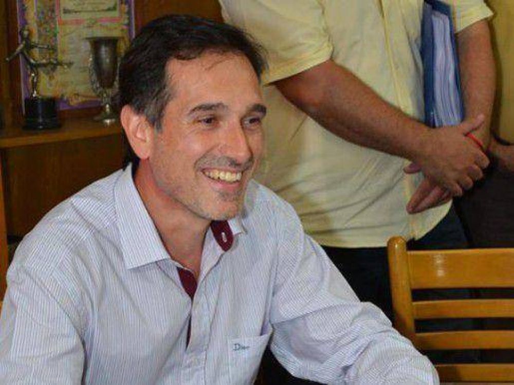 LAS EXPLICACIONES DEL PRESIDENTE DEL CLUB LANUS QUE NO CONVENCEN DEMASIADO