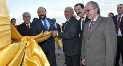 Insfr�n e intendentes acordar�n conexiones a sus pueblos desde el gasoducto del noreste