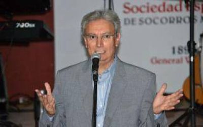 General Villegas: Intendente Pascual anunci� base de 30 por ciento de aumento en salarios para 2015