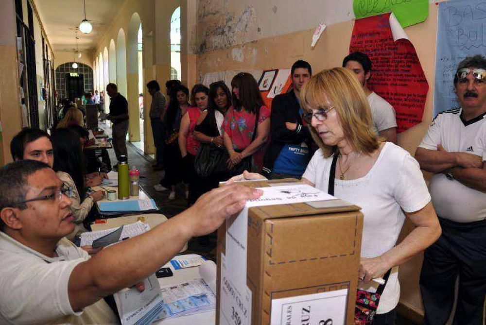 El Gobierno no fij� cronograma electoral y se politiza la definici�n