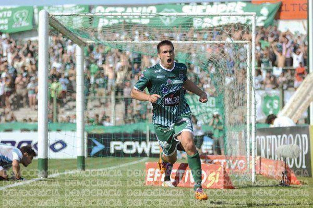 Sarmiento: Apareci� con f�tbol y dio otro paso rumbo a Primera
