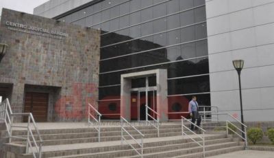Acuchillaron y patearon en los genitales a un joven