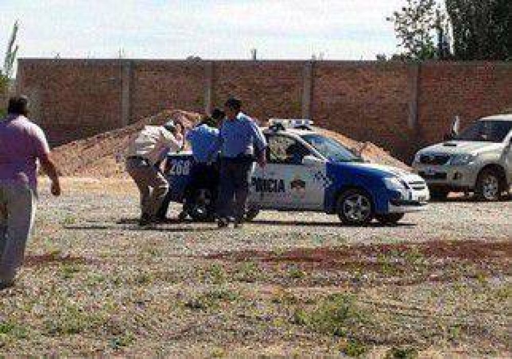Prometen sumar polic�as a Cutral Co 