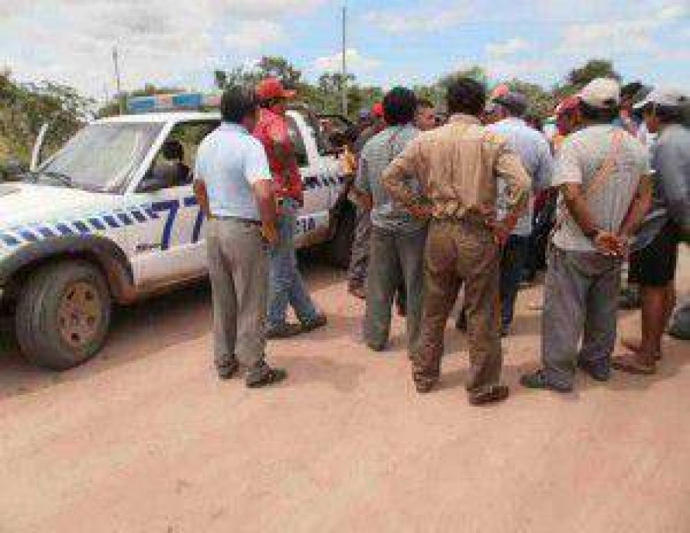 Tres comunidades originarias cortan la ruta 86 tras ser desalojados