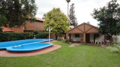Verano: muchas pelopinchos pocas piletas