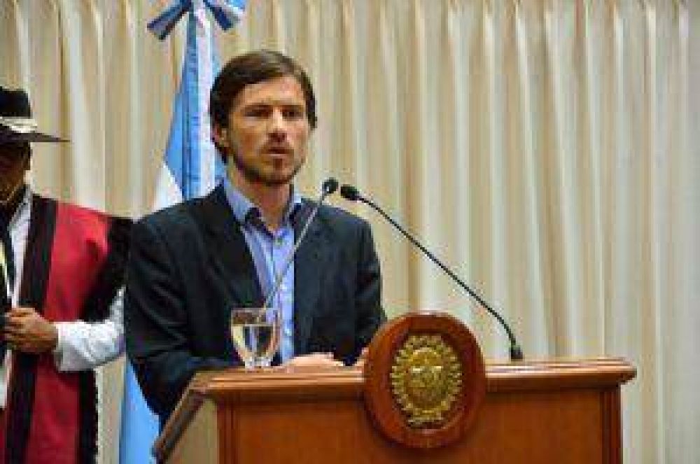 Augusto Costa firm� convenios con m�s de 100 comercios de Salta