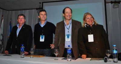 Macri no descarta ir a las PASO con Sanz y Carri�