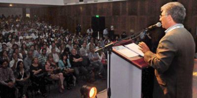 Diputados piden informes sobre la entrega de fondos p�blicos a una agrupaci�n de la pareja del vicegobernador