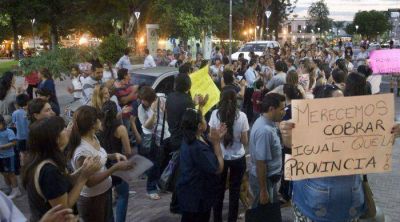 Presionada por las bases, ATECa no acat� la conciliaci�n obligatoria