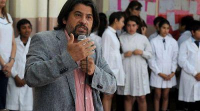 Educaci�n advierte que descontar� los d�as no trabajados