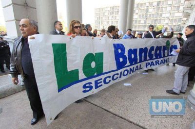 Advierten que pude faltar dinero en los cajeros a partir de este mi�rcoles