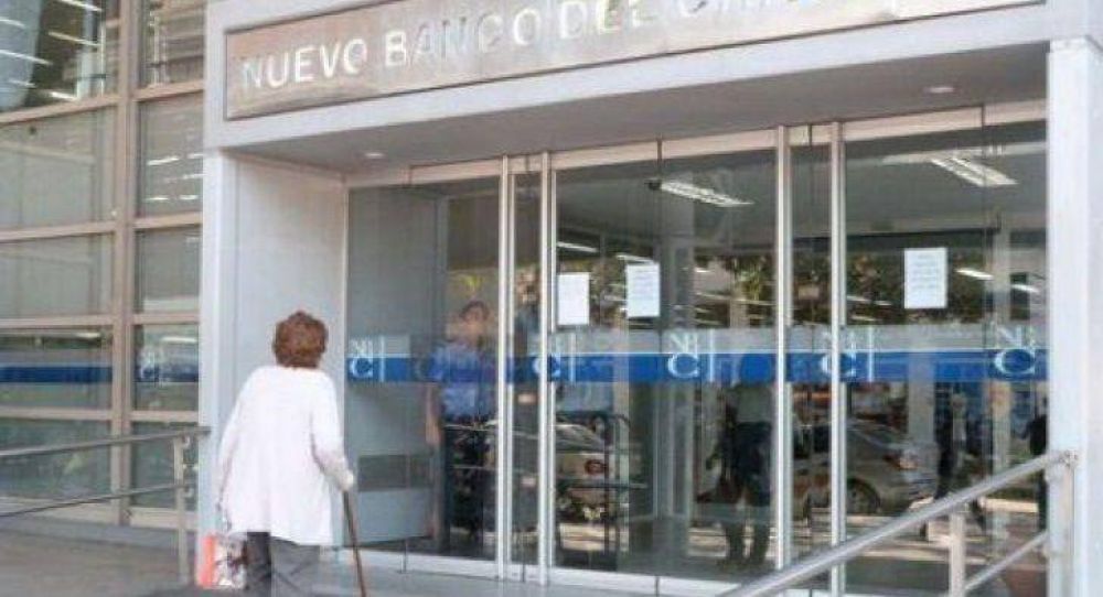 Jornada sin bancos ni atenci�n en la administraci�n p�blica