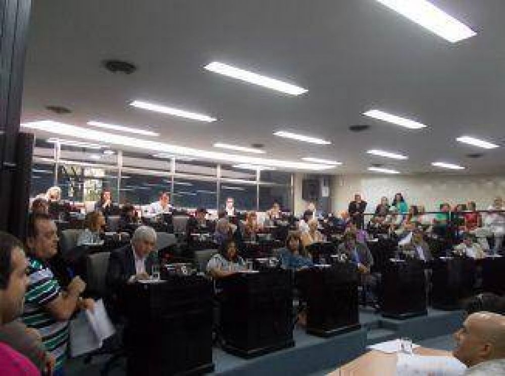 La tormenta y sudestada monopoliz� el inter�s del Concejo Deliberante