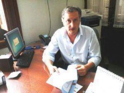 Pollarolli dio su versi�n sobre el pedido de licencia de Julio Giaccone