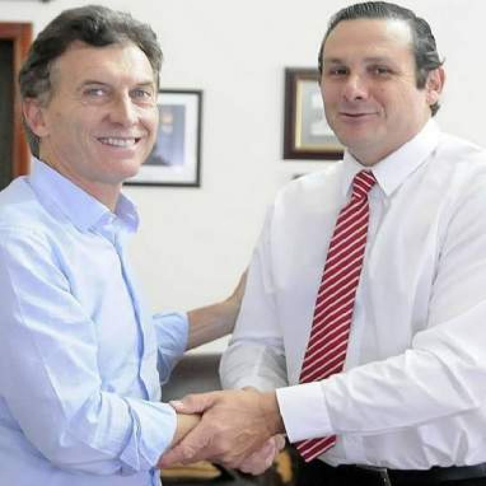 Camilo Etchevarren confirm� que acompa�ar� a Mauricio Macri en el 2015