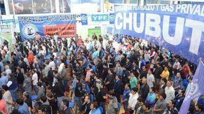 Petroleros piden un �bono navide�o� de 50 mil pesos
