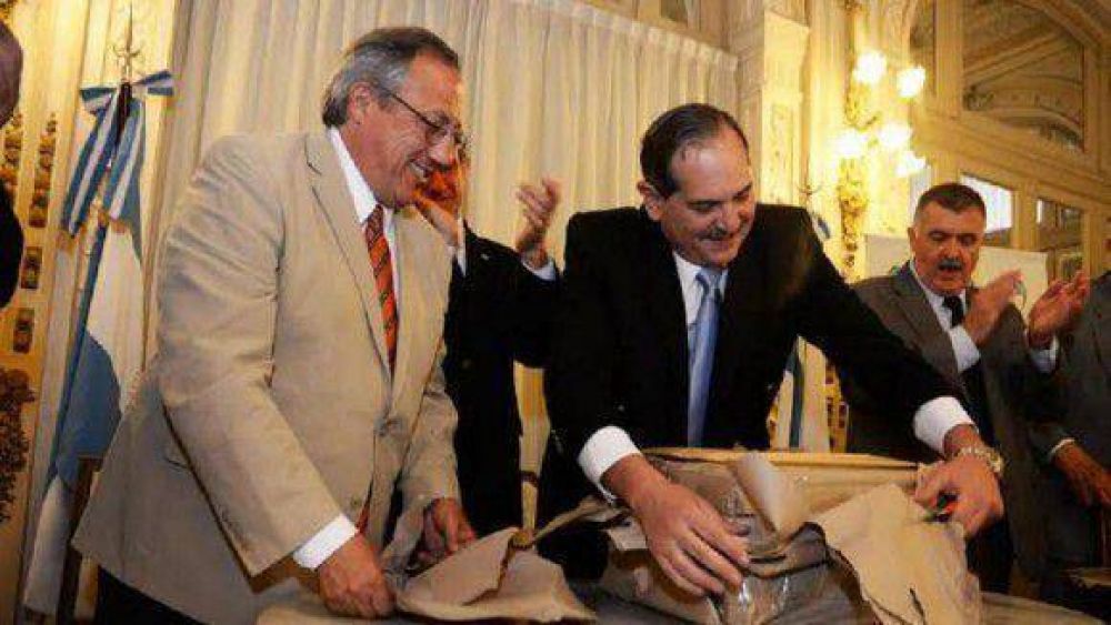Tucum�n y Paraguay estrechar�n lazos en salud y producci�n
