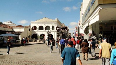 M�s improvisaci�n: volvieron a cambiar el proyecto de las peatonales