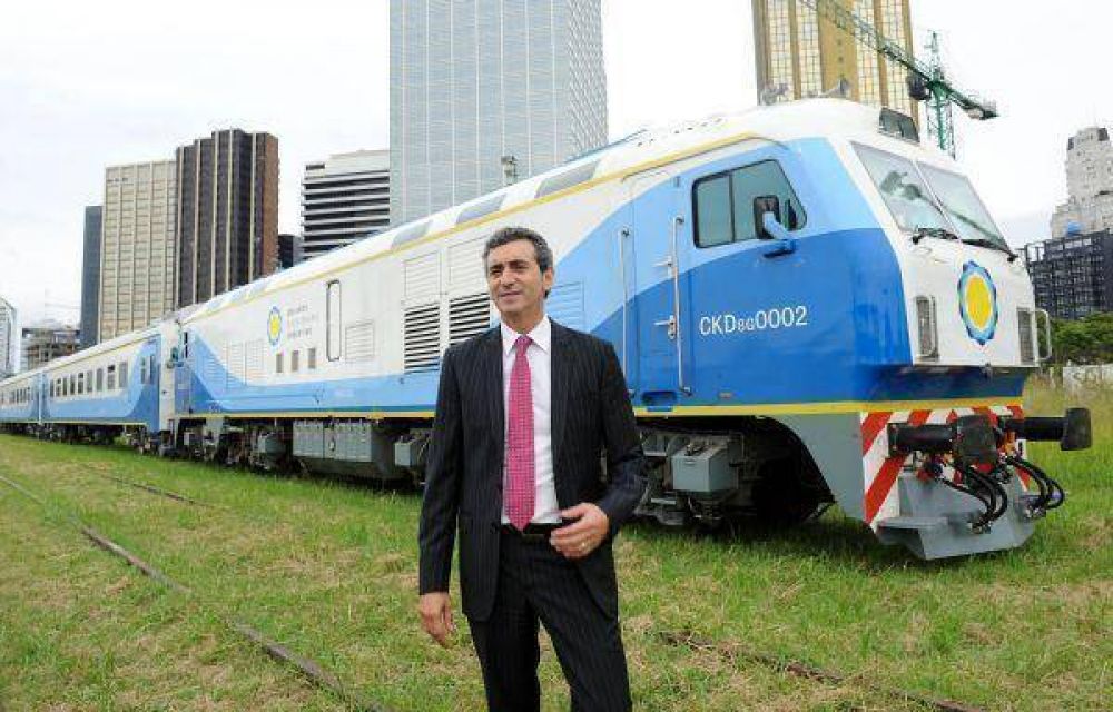 El 21 de noviembre llega el nuevo tren a Mar del Plata 