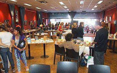 Comenz� la Feria del Libro del Conurbano