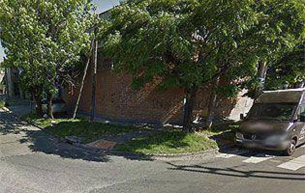 Un joven falleci� en un tiroteo en Lan�s