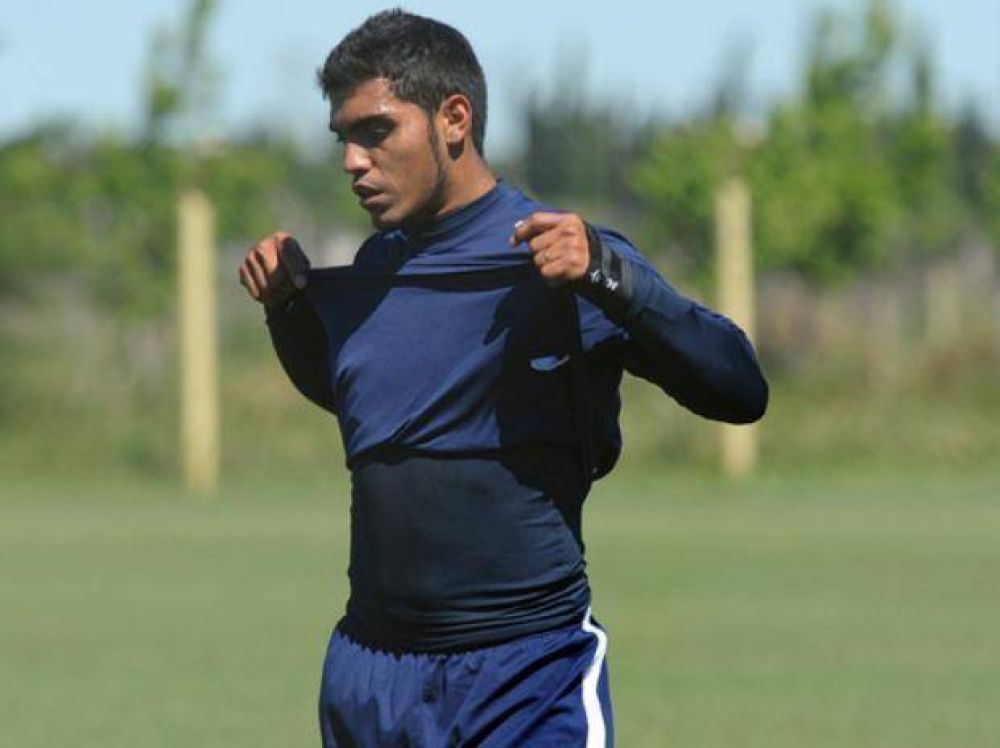 Si Delgado no arregla en Central, a fin de a�o quedar� libre para irse a con otro club
