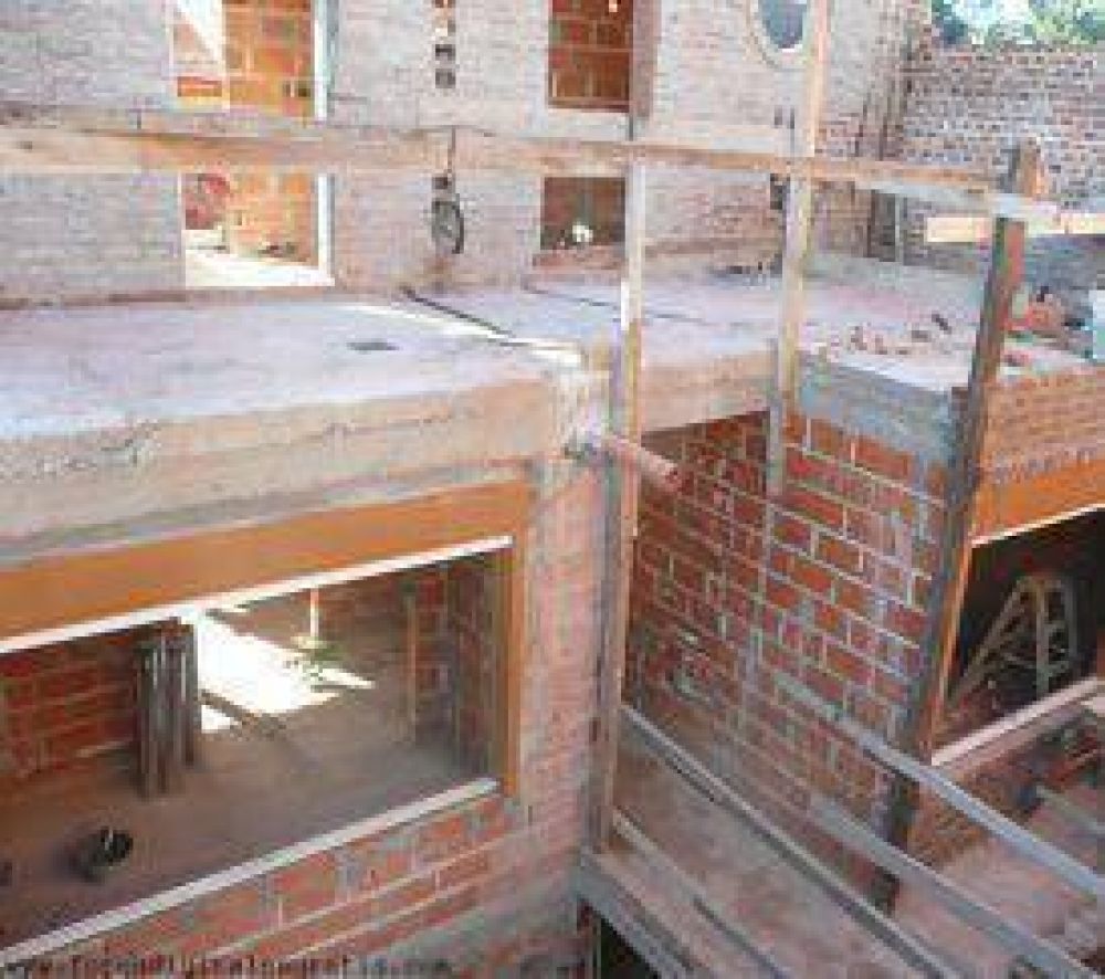 El Municipio lanzar� un exhorto para blanquear edificios irregulares