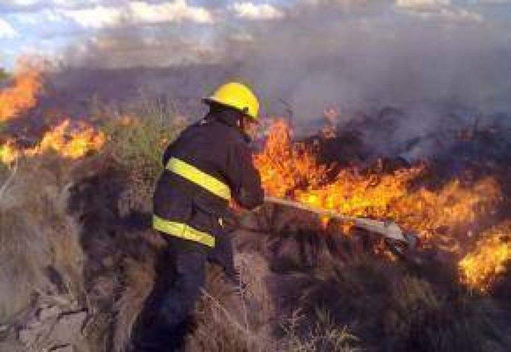 Bomberos: Tres intervenciones simultaneas