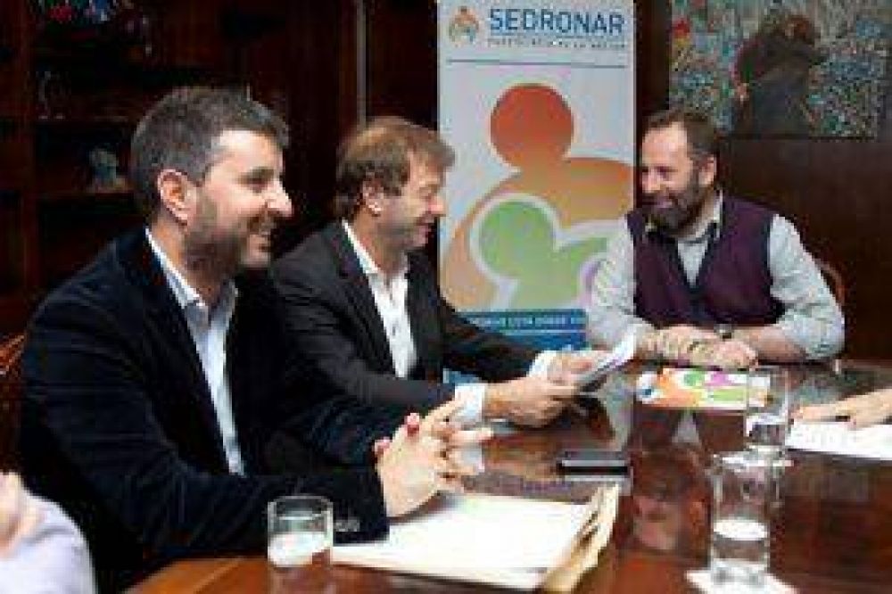El intendente Speranza se reuni� con titular de la Sedronar